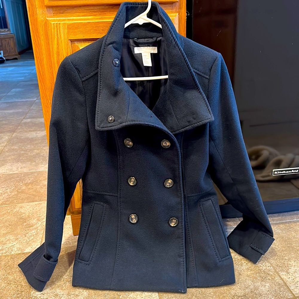 Women’s navy blue mid length peacoat